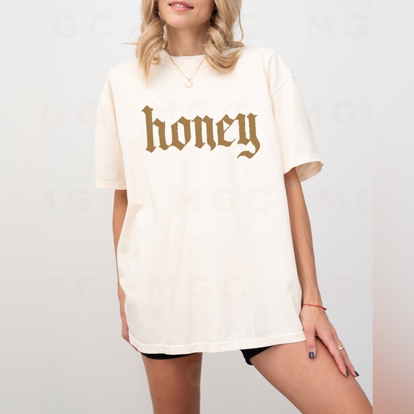 Comfort Colors Old English Honey Shirt - Picture 2 of 10